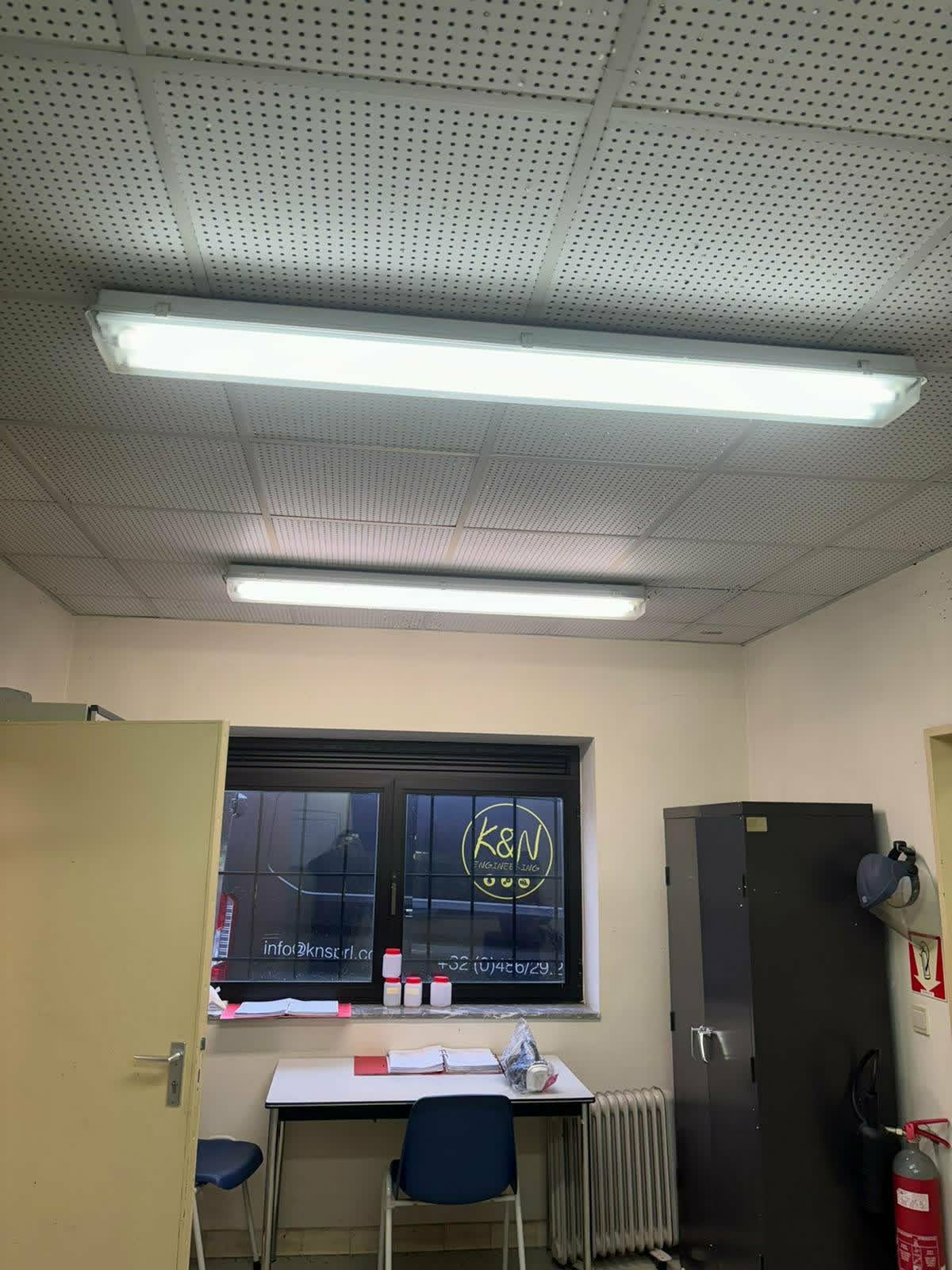 Un plafond en amiante à évacuer